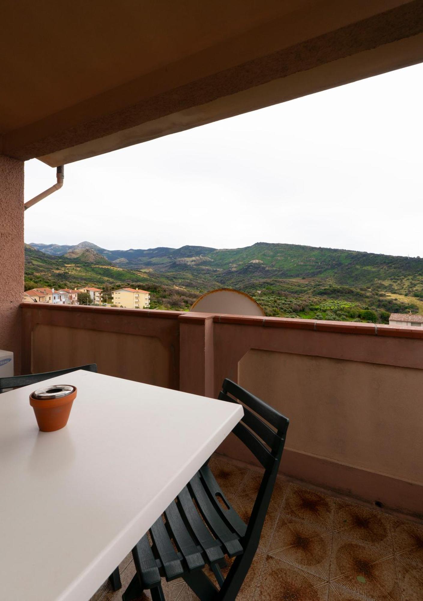 House Gallery Sardinia -Il Sogno- Cuglieri Exterior foto